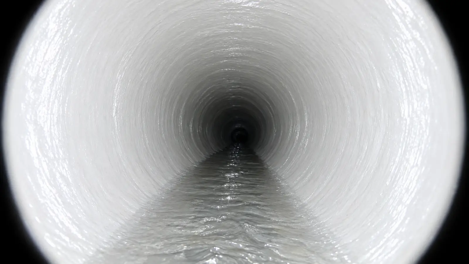 After: Trenchless pipe lining | Music City Drain After: a cracked cast iron pipe with a seamless white liner